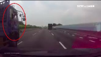 國道按大貨車喇叭　遭亮棍逼車6公里