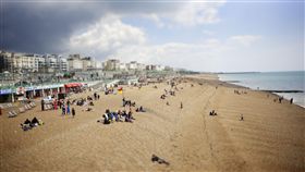 英國布萊頓　獲評全球「最文青」城市
文青,英格蘭,布萊頓,咖啡,海灘,度假,悠閒
https://flic.kr/p/9Uyxtw
（圖／攝影者Aurelien Guichard, Flickr CC License）