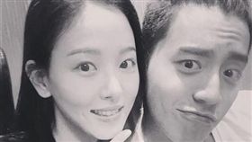 王大陸姜漢娜密遊梵蒂岡。(圖/翻攝自ig、微博)