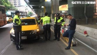 「叭一聲」可憐運將遭大石砸車還被扁