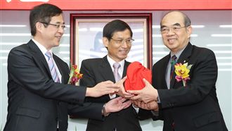 力挺吳茂昆　政院：吳沒有任何問題