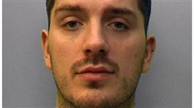 藉交友軟體散布愛滋　英男判終身監禁
英國,Grindr,理髮師,同性戀,交友軟體,約炮,愛滋病
https://goo.gl/k6MtcL