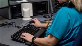 示意圖－接線生,報案（圖／翻攝自Pixabay）