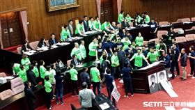 民進黨,軍人年改順利付委(圖/記者李英婷攝)
