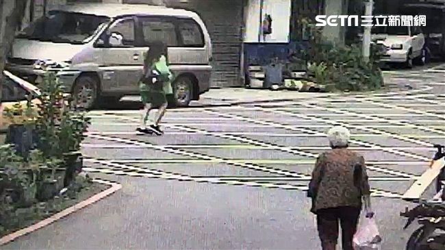 土城有變態！國中女3度遭潑不明液體