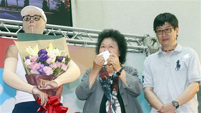 高雄是我永遠的家！陳菊哽咽揮別市府
