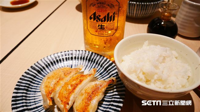 日最新餃子彈跳吃法　配白飯這樣吃