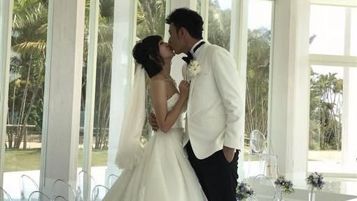 水果家族首對CP　性感婚紗照首曝光