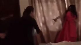 越南,小三,正宮,抓姦,鹽酸,偷吃,婚外情,捉姦／翻攝自Youtube