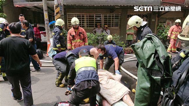 汐止驚傳住宅火警　1男子無呼吸送醫