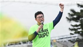 姚文智機蛋大遊行。（圖／記者林敬旻攝）