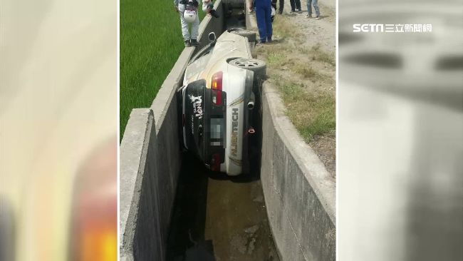 拉力車甩尾變填溝　網笑：水溝蓋跑法