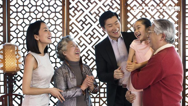 2026 馬年諧音神反轉!網噴笑:我媽日常