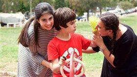 澳洲11歲自閉症男童遭火車撞死（圖／臉書　https://www.facebook.com/sydneyfriendshipcircle/photos/pcb.10155791873878227/10155791873833227/?type=3&theater）