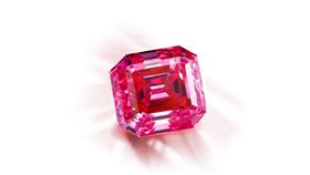 廠商,國際拍賣會,蘇富比,佳士得,Diamond Bank,拍賣會,珠寶,鑽石