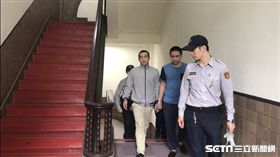 Ｗ飯店命案，藥頭張子奕（左），右為被告江哲瑋。潘千詩攝影