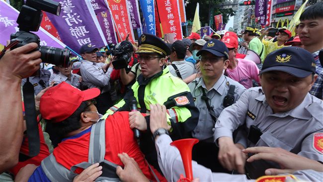 10萬警力投陳抗維安　藍委：基層苦