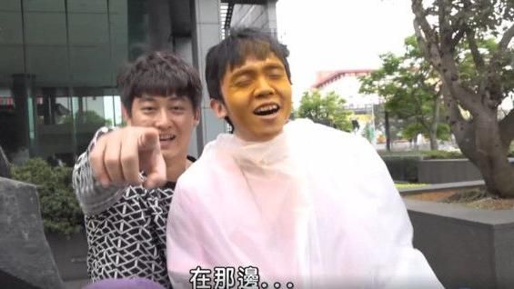 黃豪平闖關「落漆」！苦吞黃連謝罪