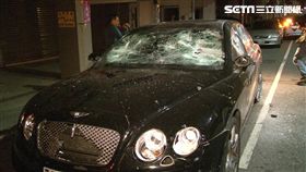 圖說：賓利,砸車,台中,摩鐵,鬥毆,棍棒,鬥毆