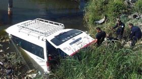 大陸旅行團在埃及發生車禍（圖／翻攝自新華網）