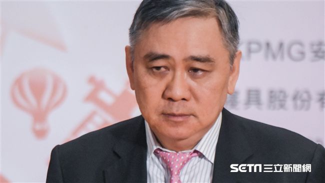 收穢物包裹嚇壞　王文洋加派隨扈保命