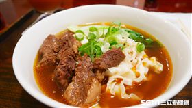 阿舍乾麵,和牛牛肉麵。