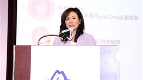 新光金副董李紀珠,圖／翻攝自李紀珠臉書