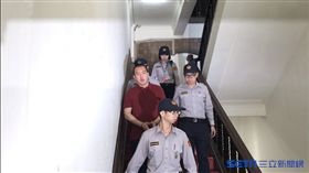 陸生共諜，周泓旭。潘千詩攝影