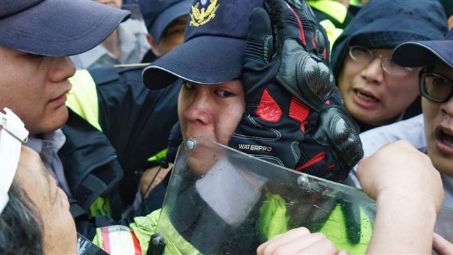 圖輯／退伍軍人下重手　員警無奈落淚
