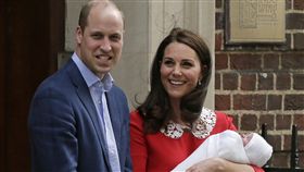 威廉王子,凱特王妃,小王子,嬰兒（圖／美聯社／達志影像）