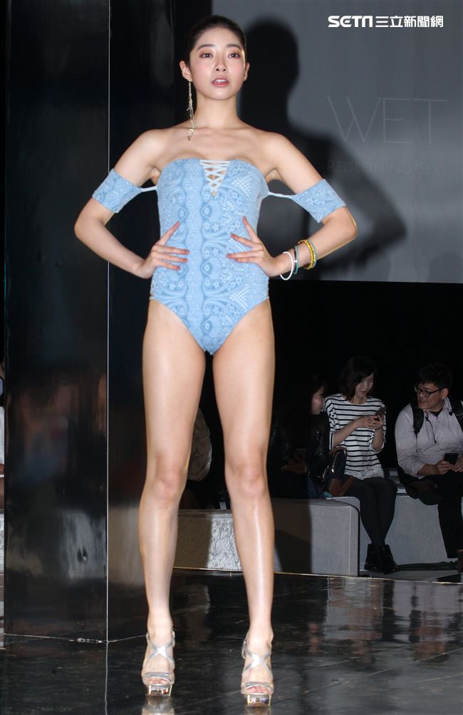 2018泳裝秀。（記者邱榮吉/攝影）