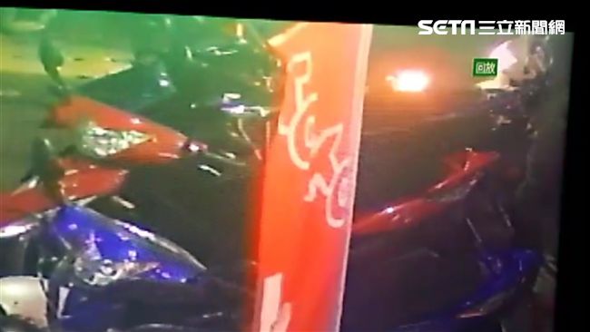 用去漬油還抽菸　男不慎引燃火勢