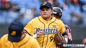 ▲中信兄弟岳東華。 （資料照／記者林敬旻攝）