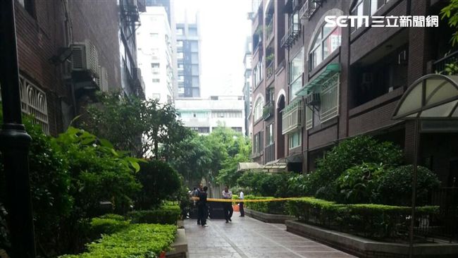 快訊／北市豪宅傳跳樓　婦人頭重創亡