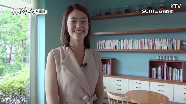 南韓最美發言人！青瓦台之花是她