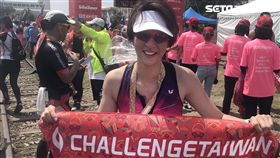 夏嘉璐太專心比賽，忘了跑步時將泳衣換下。（圖／TVBS提供）