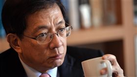 搶救台大危機　管中閔提國際化策略準台大校長管中閔接受中央社專訪表示，大家都在關心排名和經費，但這不會是台大全部的問題，台大有些根本核心要改變，因此他提出「國際化」策略。中央社記者孫仲達攝　107年1月16日