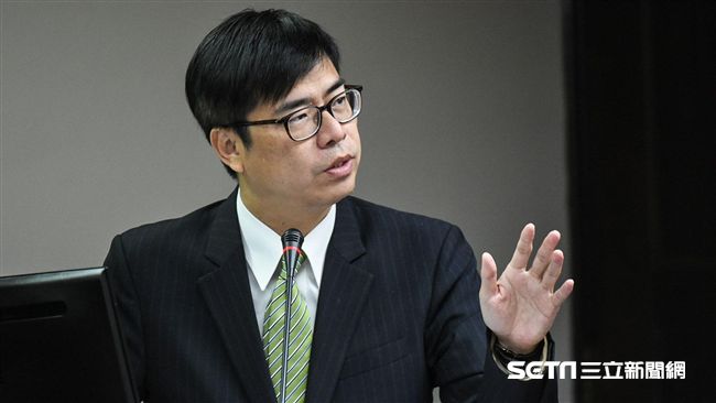 陳其邁：政府應補助消防員保險費用