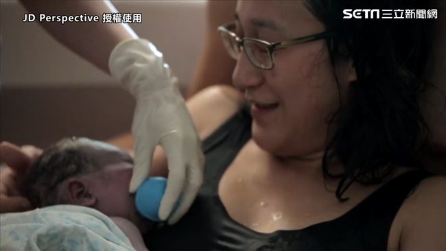 水中生產完整紀錄　網友：很美很偉大