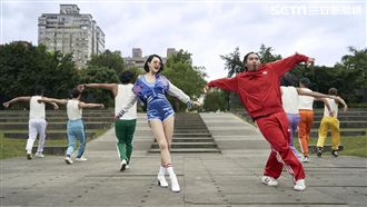 小S幫唱效果佳　實力歌手排隊敲合唱