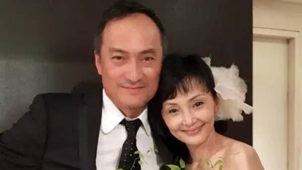 影帝偷吃下場曝光！正宮求離逼吐財產