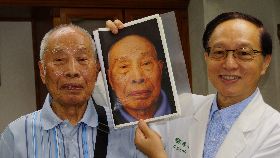 9旬翁微整容　找回自信心情變年輕