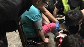 新北市,三峽,溪東路,腳底按摩機,老婦,夾困,夾斷,中指,