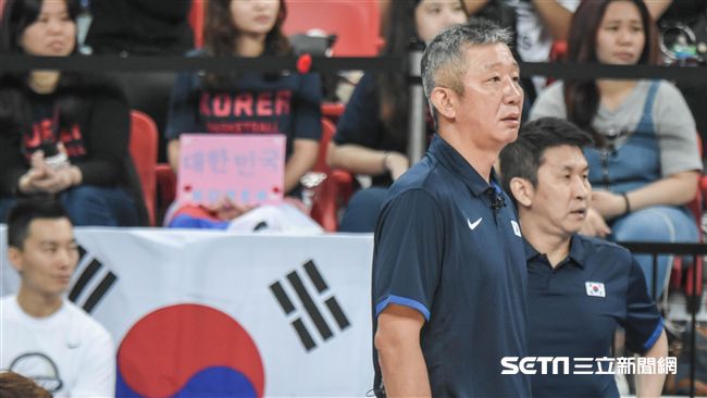 金正恩交流　許載：想跟李明勳喝杯酒