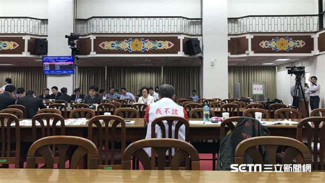 挨批肥貓　吳斯懷：誰還願意為國犧牲