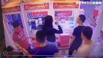 夾娃娃用「頂」的！男為千元公仔遭逮