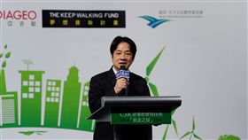 行政院長賴清德2日下午出席「2018年第14屆遠見雜誌CSR企業社會責任獎暨第一屆《遠見雜誌》社會企業獎－社企之星贈獎典禮。（圖／行政院提供）