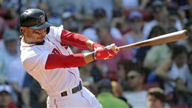 ▲波士頓紅襪強打Mookie Betts今年第2度單場3響砲。（圖／美聯社／達志影像）