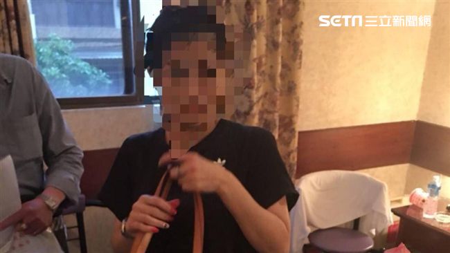 頂到凍抹條！警查賣淫赫見「進行式」