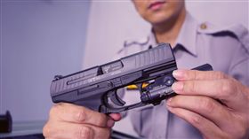 警察,清槍,PPQ M2,手槍／NPA署長室 YOUTUBE
